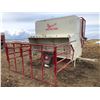 Image 2 : Apache calf feeder, 3.5-ton cap.