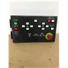 Image 1 : IDEC ZYIC-SS3153-7 CONTROL PANEL
