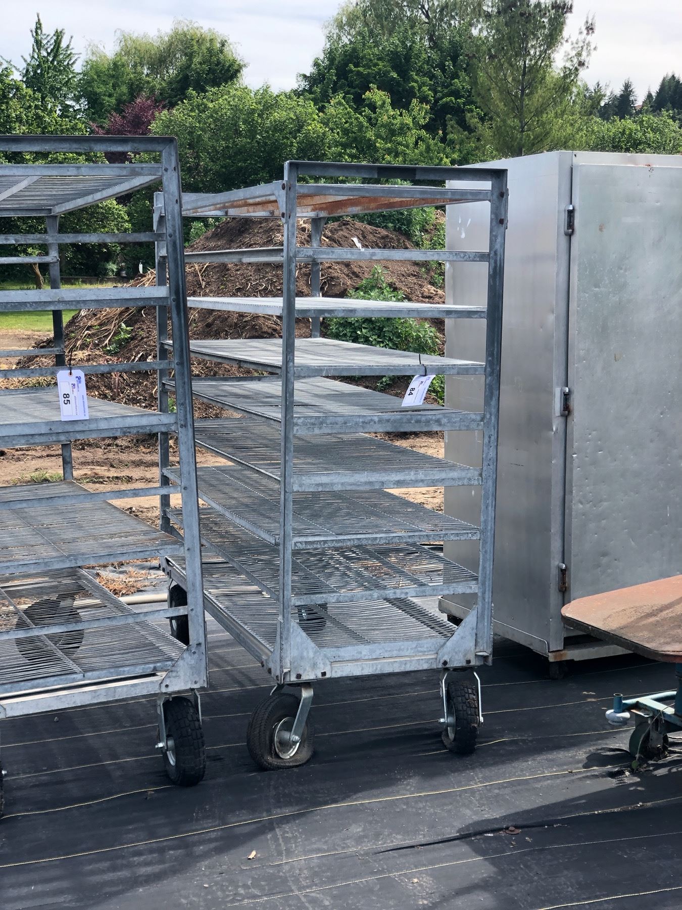 HEAVY DUTY REMOVABLE SHELF ROLLING RACKS