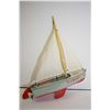 Image 2 : Haji made in Japan Seahawk wind-up pressed tin sail boat with cotton sails, 8 1/2" in length