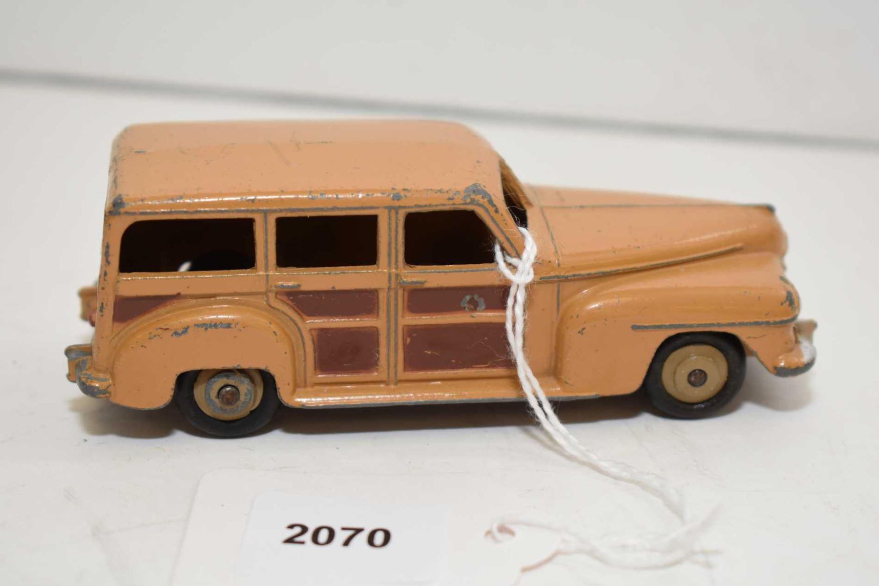 Dinky Toys Plymouth Woody Kombi, England, Vintage (Gebraucht) in Rüti Dinky Toys Plymouth Woody Kombi, England, Vintage (Gebraucht) in Rüti