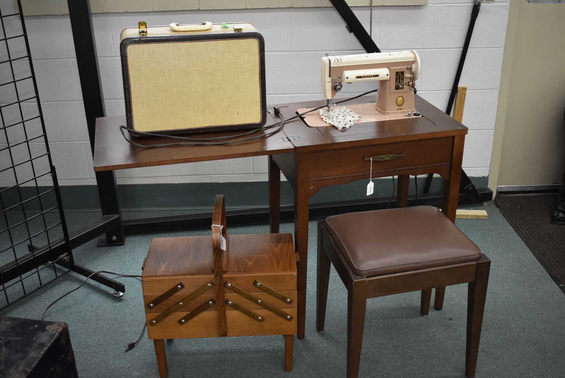 Singer Electric Sewing Machine In Cabinet With Stool With Portable