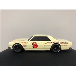 EXCLUSIVE NASCAR COLLECTION! LIMITED EDITION AUTHENTIC RACING COLLECTABLE #8 DALE EARNHARDT 1:24 SCA