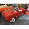 Image 1 : VINTAGE 1965 FORD MUSTANG RESTORED PEDAL CAR