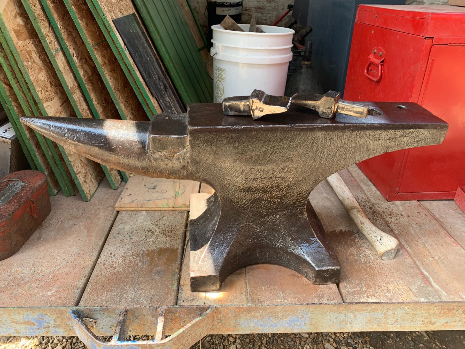 200 Lb Anvil 200-lb-anvil