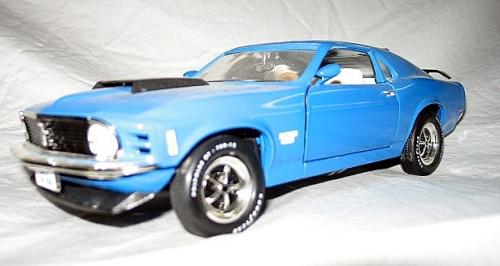 ERTL 1/18 1970 Ford Mustang Boss 302 Jaune - Réf. 3531G - Occasion