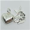 Image 1 : 58) LOT OF 2 SILVER PENDANTS