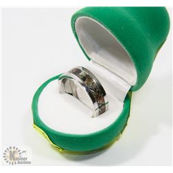 70) MEN'S RING