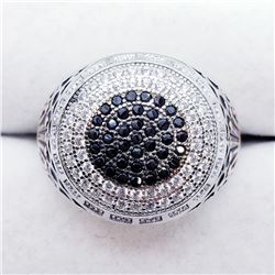 110) STERLING SILVER MEN'S BLACK ONYX & CZ RING