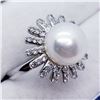 Image 2 : 118) STERLING SILVER PEARL & CZ FLOWER RING