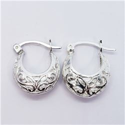 130) STERLING SILVER SMALL HOOP EARRINGS