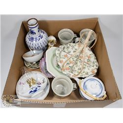 BOX OF ESTATE COLLECTIBLES