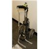 Image 1 : GOLF CADDIE