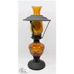 VINTAGE AMBER GLASS OIL LAMP