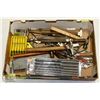 Image 1 : BOX OF ASSORTED TOOLS.