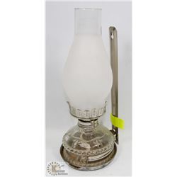 OIL LAMP WALL MOUNT VINTAGE