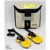 Image 1 : SET OF 2 MOTOROLA WALKIE TALKIES