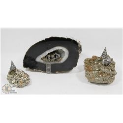 CARVED ROCK MINING DECOR