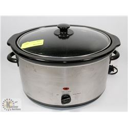 SLOW COOKER