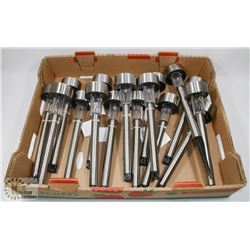 FLAT OF SOLAR POWERED WALKWAY LIGHTS