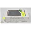 Image 1 : 2 - NEW 20,000MAH WATERPROOF SOLAR POWER BANK - OR