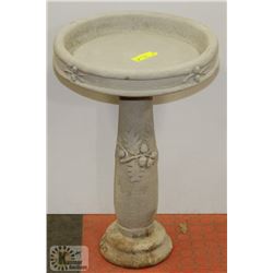 2 PIECE CONCRETE BIRD BATH 16 X 23