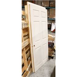 UNCLAIMED MERCHANDISE! PAIR OF ASSORTED SIZE