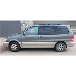 2005 KIA SEDONA SALVAGE ONLY***
