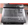Image 1 : ROLAND PA-400 POWERED MIXER, 117V MAX RMS POWER