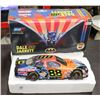 Image 1 : REVELL COLLECTION DALE JARRETT 1:18 SCALE DIE CAST