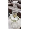 Image 1 : VINTAGE OIL LAMP