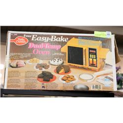 VINTAGE EASY BAKE OVEN. NEW NEVER USED
