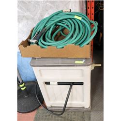 LARGE SUNCAST HOSE CADDY AND 60FT HOSE