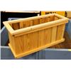 Image 1 : STAINED PINE PLANTER 28" X 11" X 12"