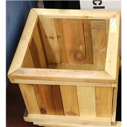 STAINED CEDAR PLANTER 15" X 15" X 13" HIGH