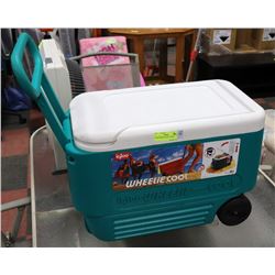 IGLOO WHEELIE COOL COOLER