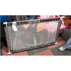 EVEN FLO PRESSURE CHILDRENS GATE