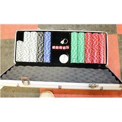 POKER SET W/ ALUMINUM CASE