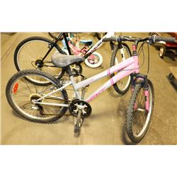NEXT CYCLONE GIRLS BIKE 24" WHEELS
