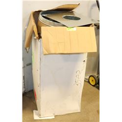 BOX OF HEATING EXTENSIONS AND DUCKING