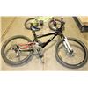 Image 1 : CCM STATIC BIKE ADULT 26" TIRES