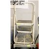Image 1 : 2 STEP LADDER