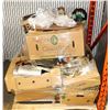 Image 1 : PALLET OF ESTATE MISC