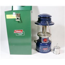 COLEMAN LANTERN IN METAL CASE