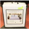 Image 1 : WATERPROOF MICROFIBER QUEEN SIZE MATTRESS PAD