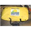 Image 1 : SPHAG ENVIRONMENTAL ORGANIC SPILL KIT