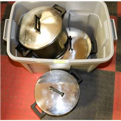 3 STEEL STOCK POTS W/ LIDS