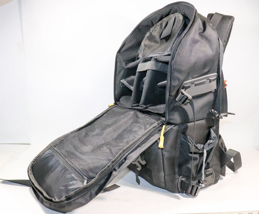 FLYLEAF CAMERA BACKPACK