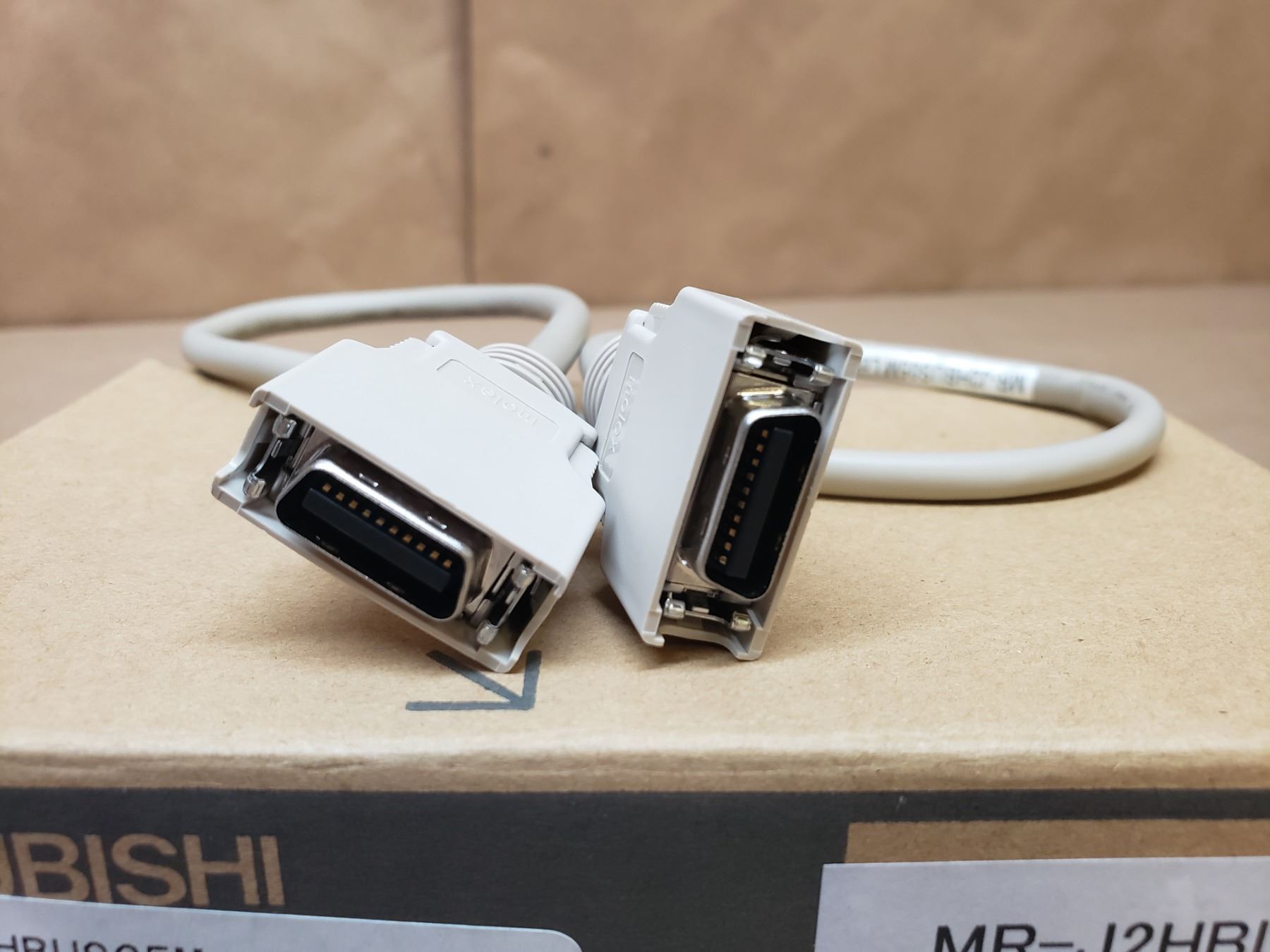 Sscnet Kabel Mitsubishi MR-J2HBUS05M J2 SSCNET Servo Motor Cable