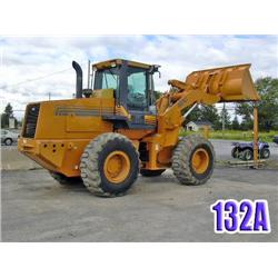 01 Case 621C, Ride control, a/c, New goodyear 20.5-25 rubber, tight, good condition